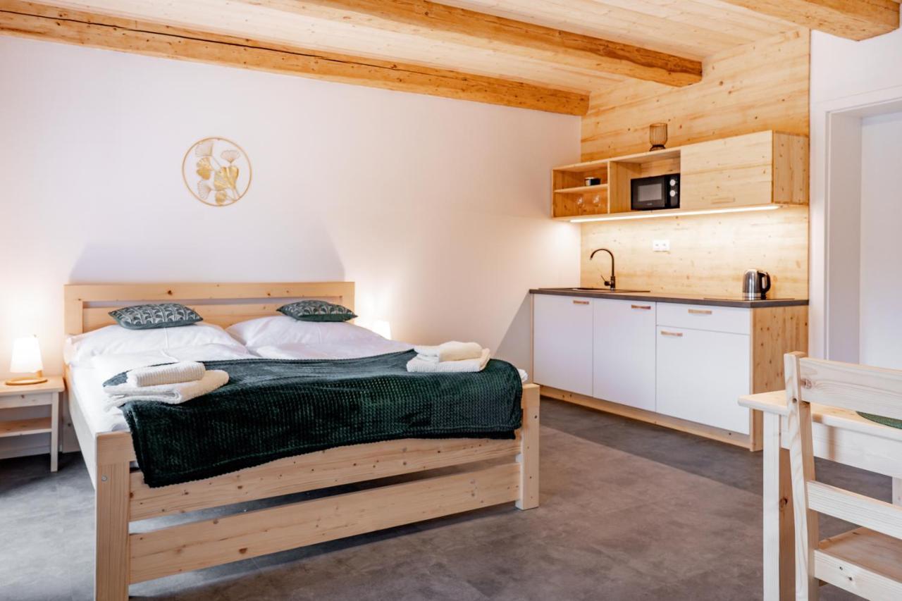 Apartmany None Branná エクステリア 写真