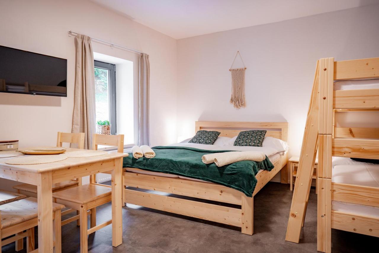 Apartmany None Branná エクステリア 写真